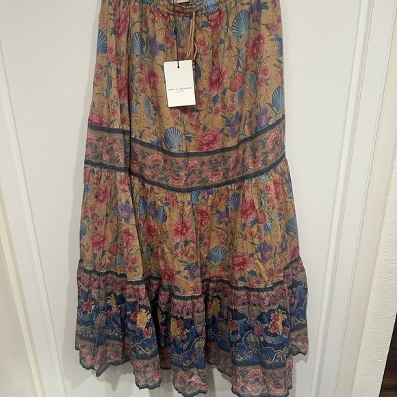 NEW NWT Spell & the Gypsy Seashell Maxi Skirt in Opal Size L - Picture 5 of 9